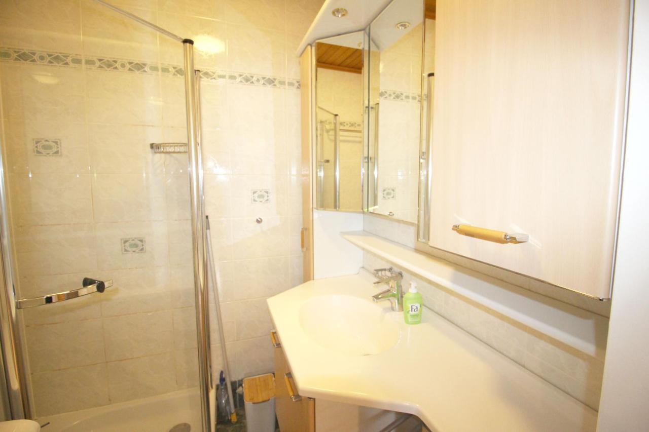 Geraeumige Ferienwohnung Im Zentrum Sankt Poelten Extérieur photo