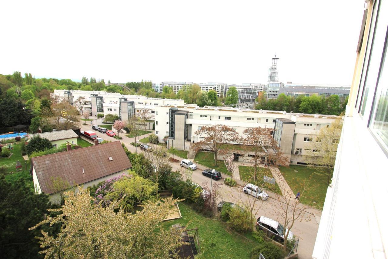 Geraeumige Ferienwohnung Im Zentrum Sankt Poelten Extérieur photo