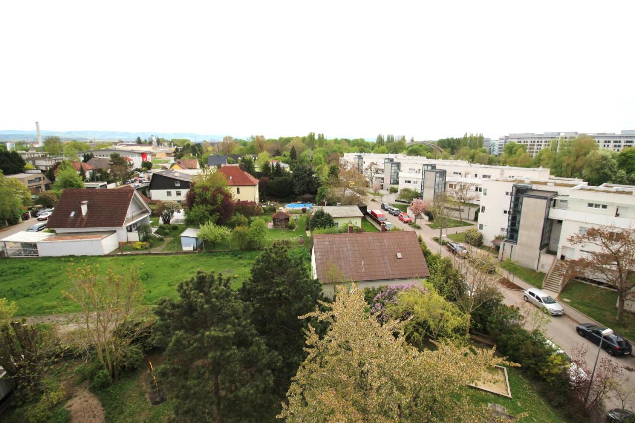 Geraeumige Ferienwohnung Im Zentrum Sankt Poelten Extérieur photo